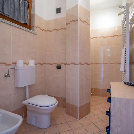 Lägenhet L'airone Con Piscina E Vista *