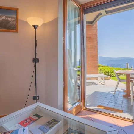Lägenhet L'airone Con Piscina E Vista *